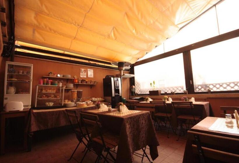 בית מלון כפרי Cherubini