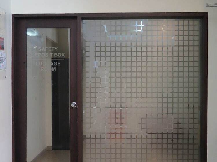 هتل Circle Inn  Iloilo City Center