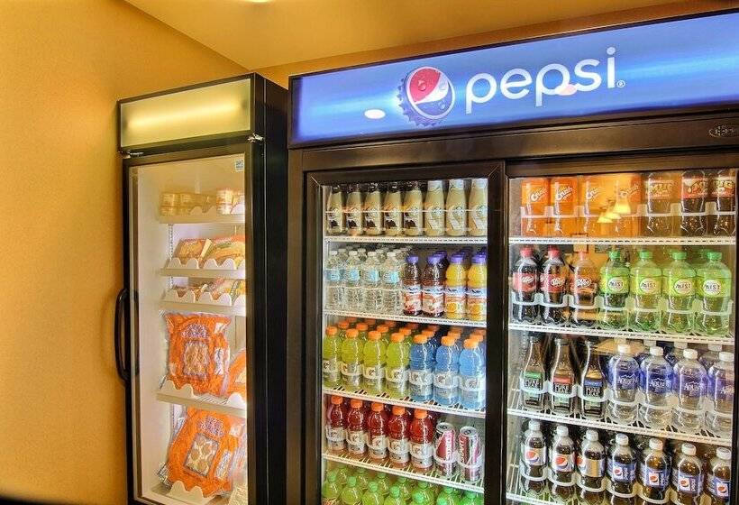 Cobblestone Hotel & Suites   Beulah