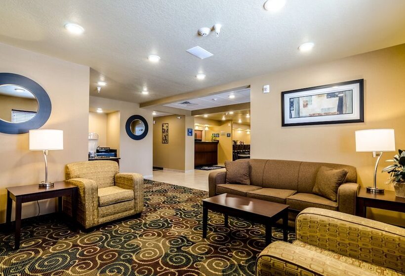فندق Cobblestone Inn & Suites  Cambridge