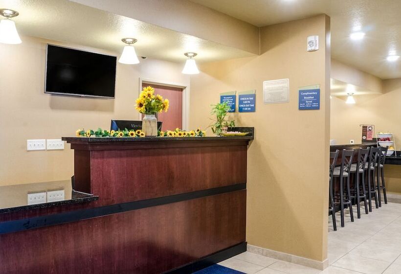 فندق Cobblestone Inn & Suites  Cambridge