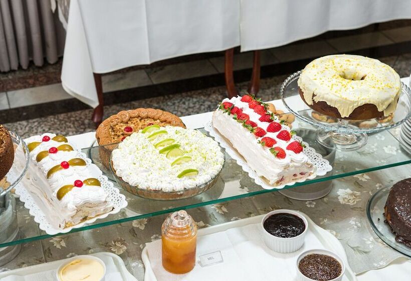 Отель Condall Palace