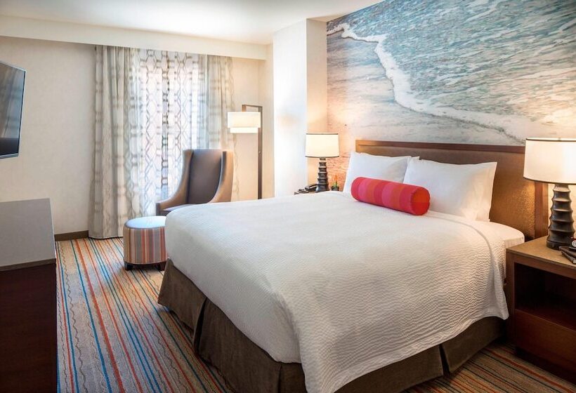 Отель Courtyard By Marriott Anaheim Theme Park Entrance