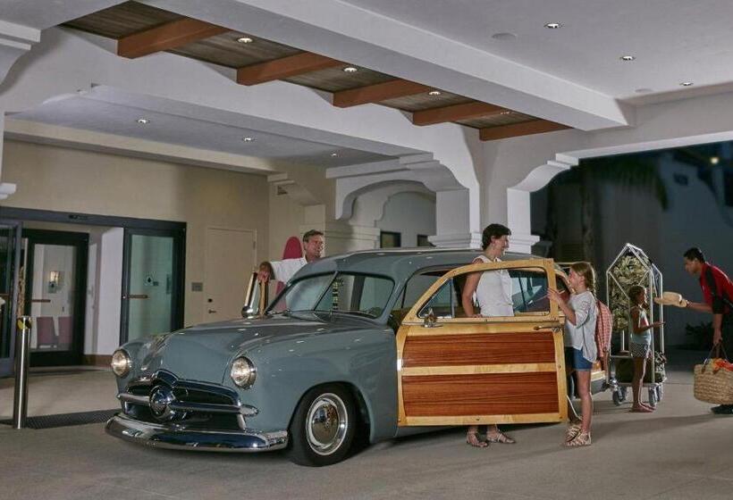 Отель Courtyard By Marriott Anaheim Theme Park Entrance