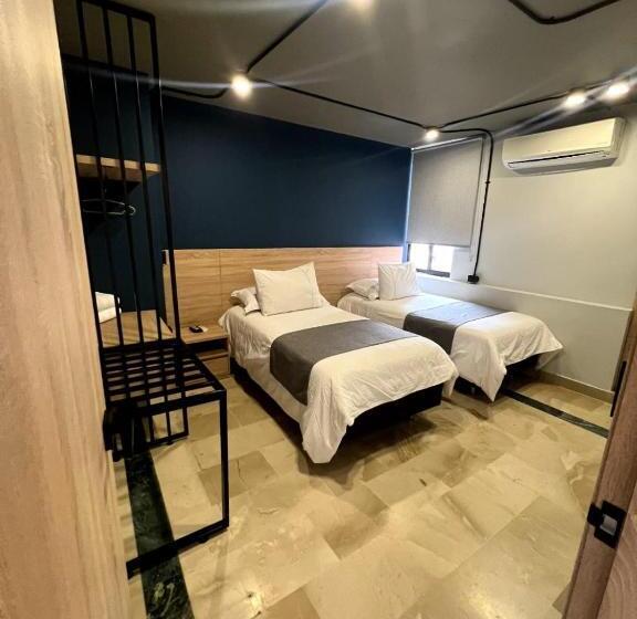 בית מלון כפרי D  Leon