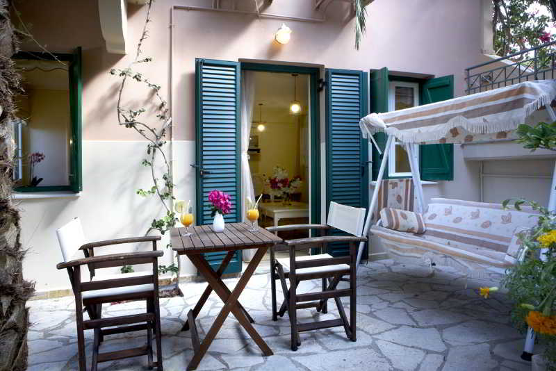 בית מלון כפרי Dafnoudi