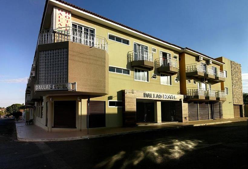 בית מלון כפרי Dallas