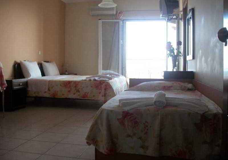 בית מלון כפרי Dioni Studios & Apartments