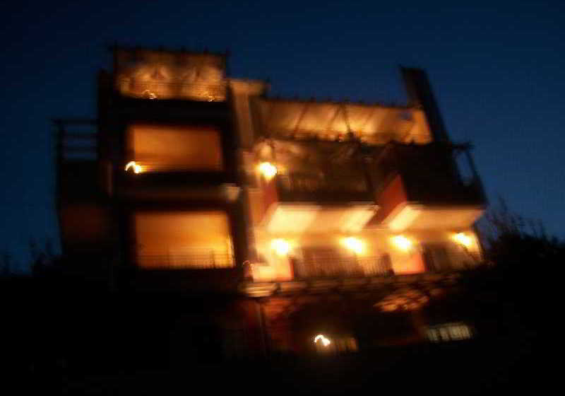 בית מלון כפרי Dioni Studios & Apartments