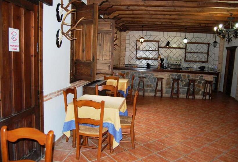 هتل El Cortijo De Daimiel