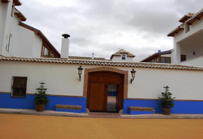 هتل El Cortijo De Daimiel