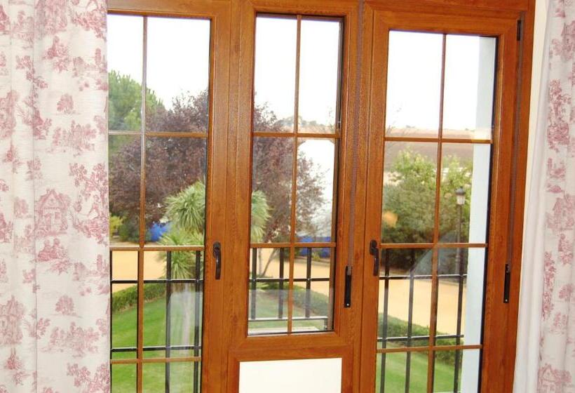 هتل El Cortijo De Daimiel