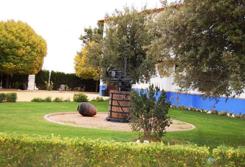 هتل El Cortijo De Daimiel