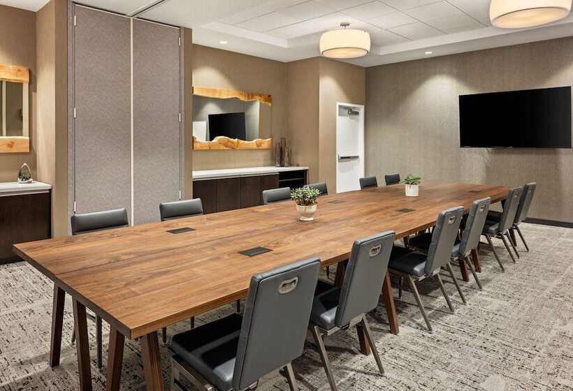 هتل Element Bozeman