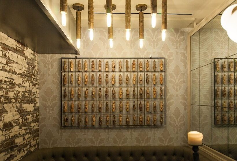 Executive Hotel Le Soleil New York