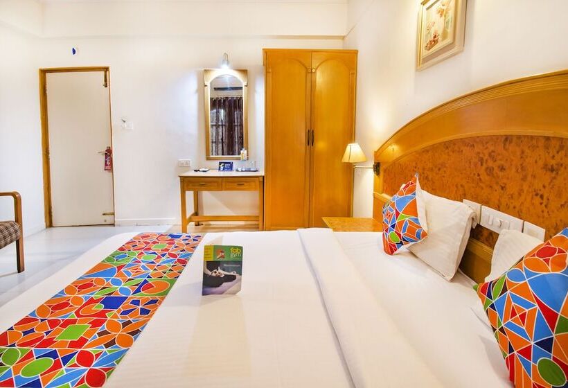 Fabhotel Metro Manor Central Station