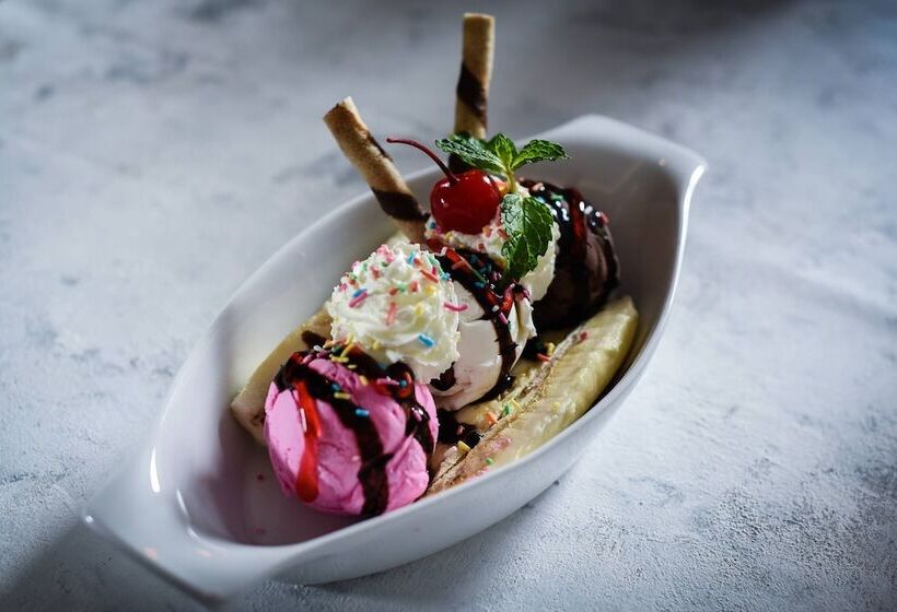 בית מלון כפרי Four Points By Sheraton Bali, Kuta