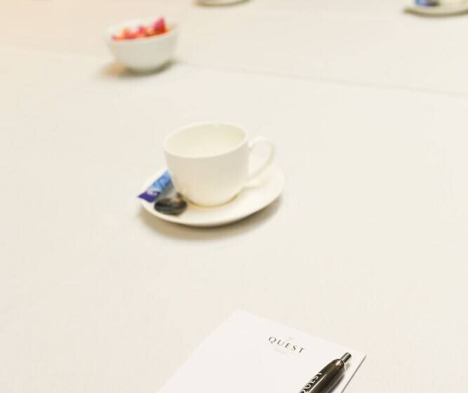 Gladstone Downtown Central Apartment Hotel Official