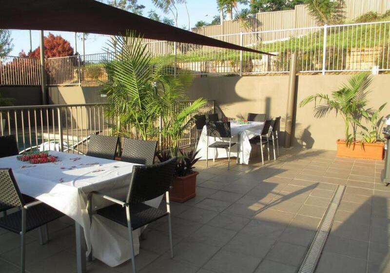 Gladstone Downtown Central Apartment Hotel Official