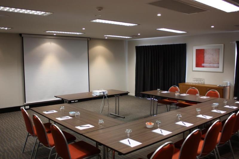 Gladstone Downtown Central Apartment Hotel Official