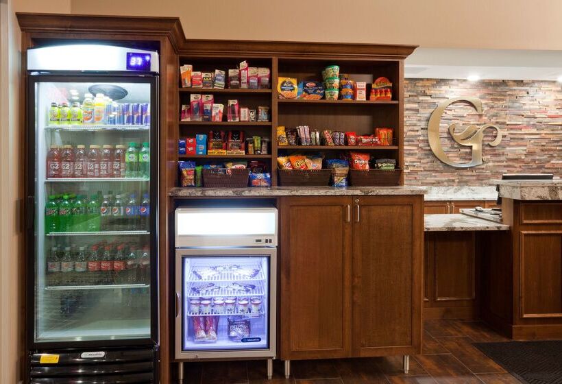 Grandstay Hotel & Suites   Morris