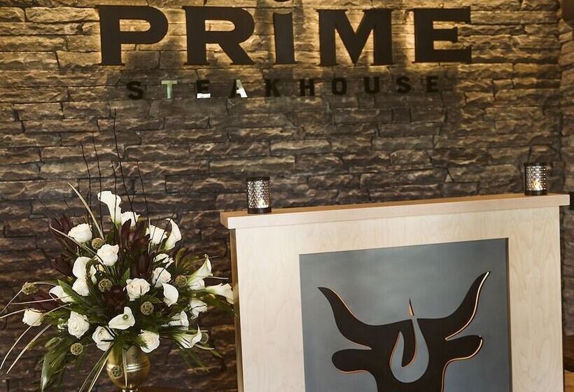 Grandstay Hotel & Suites   Morris