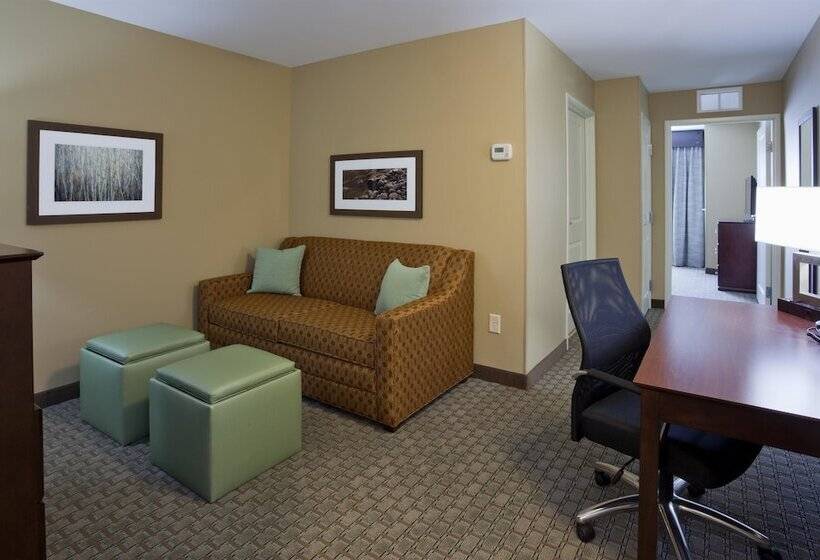 Grandstay Hotel & Suites   Morris