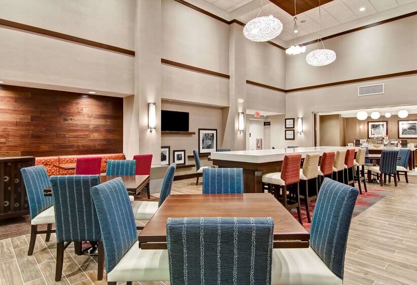 ホテル Hampton Inn & Suites Detroit/troy