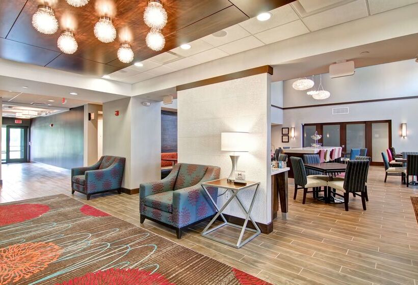 ホテル Hampton Inn & Suites Detroit/troy