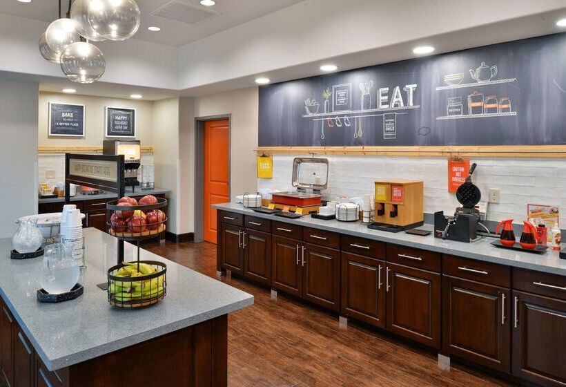 בית מלון כפרי Hampton Inn & Suites Hutto Austin