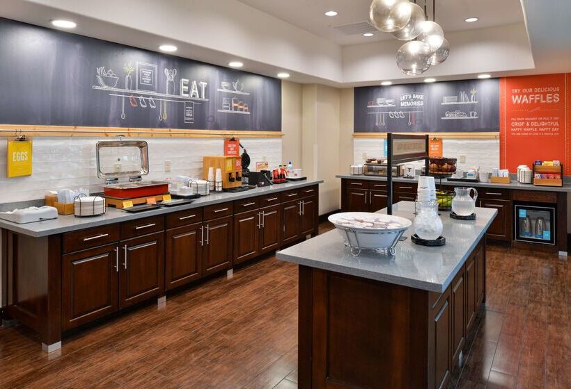 בית מלון כפרי Hampton Inn & Suites Hutto Austin