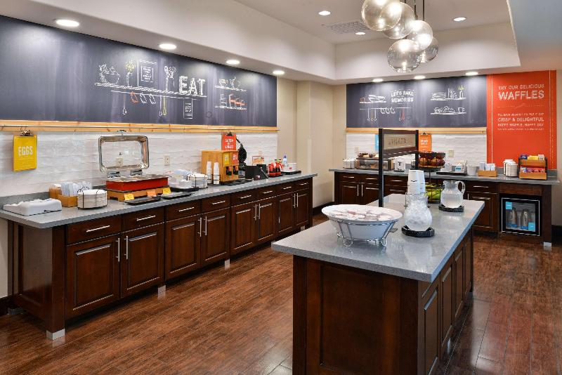 בית מלון כפרי Hampton Inn & Suites Hutto Austin