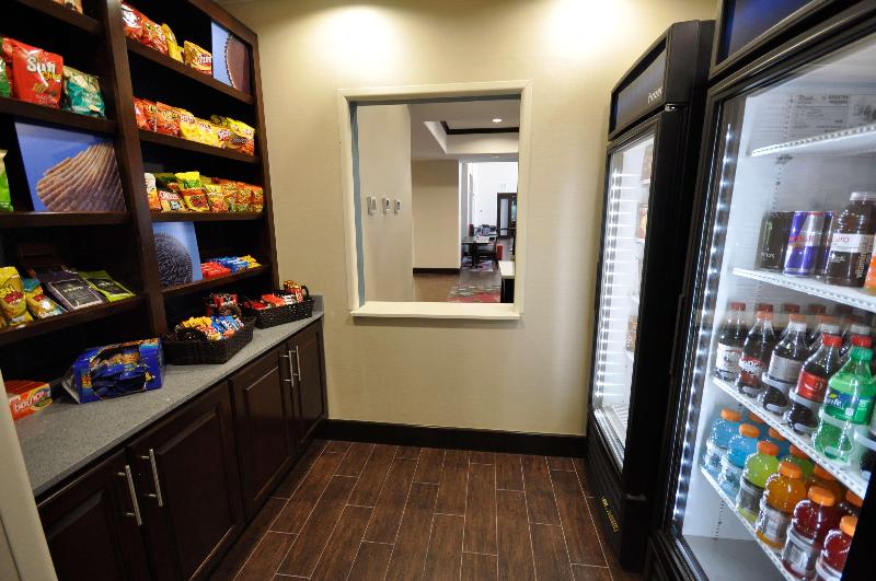 בית מלון כפרי Hampton Inn & Suites Hutto Austin