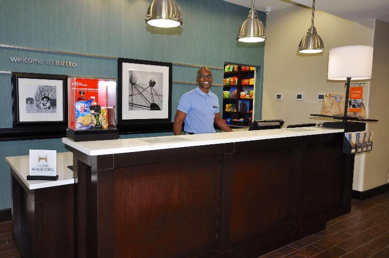 בית מלון כפרי Hampton Inn & Suites Hutto Austin