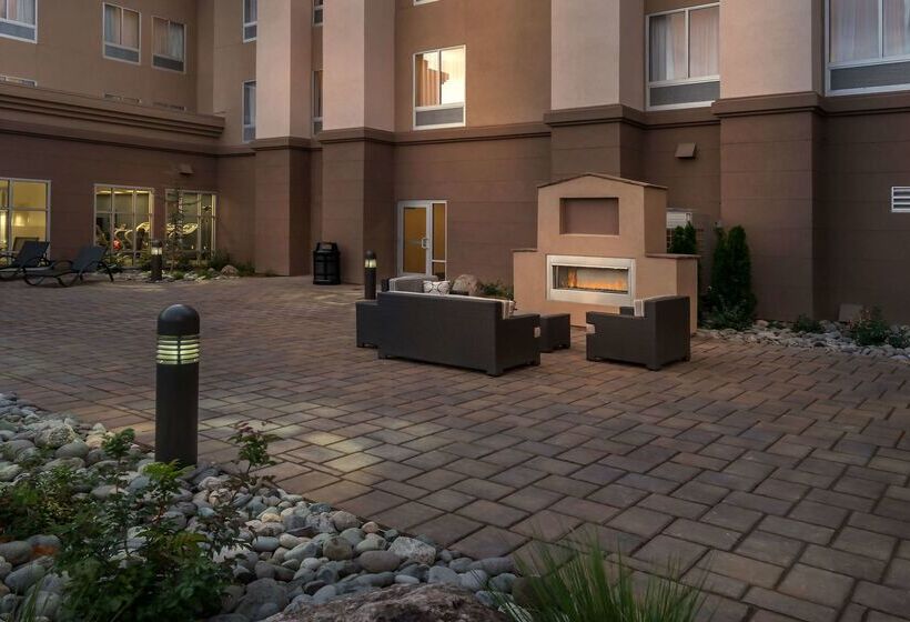 호텔 Hampton Inn & Suites Reno West