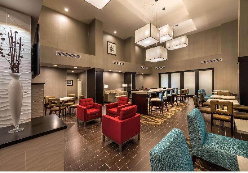 هتل Hampton Inn & Suites Reno West