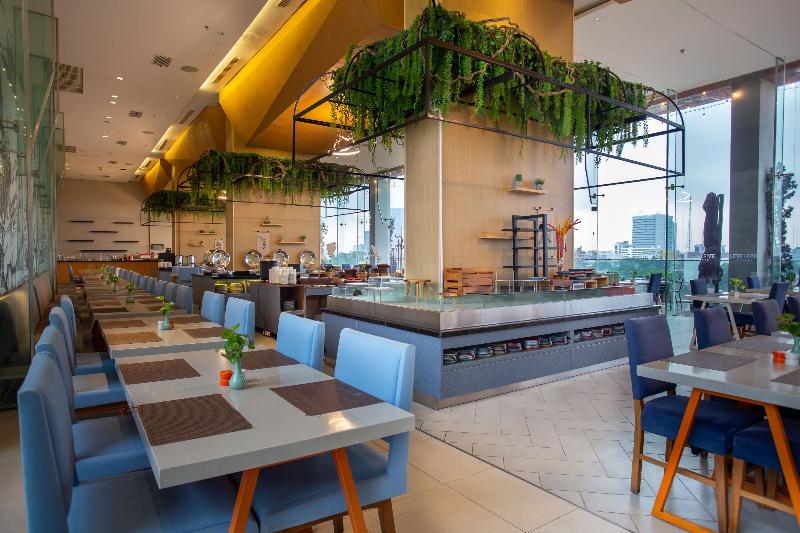 Harris Hotel & Conventions Gubeng