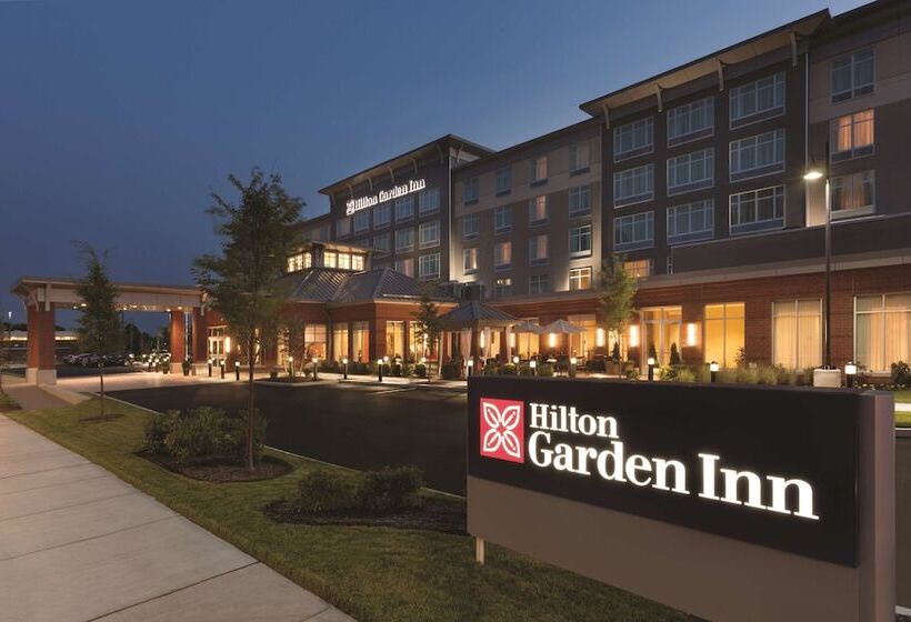 Отель Hilton Garden Inn Boston Logan Airport