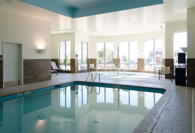 فندق Hilton Garden Inn Hickory