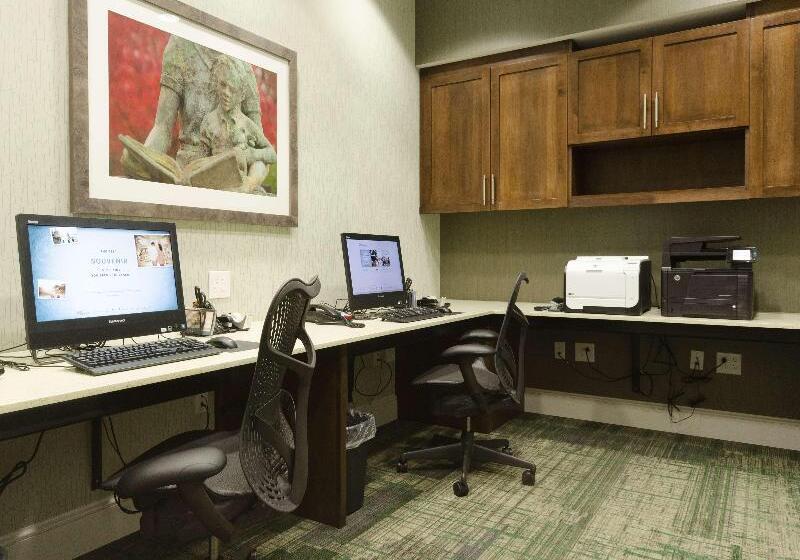 فندق Hilton Garden Inn Hickory