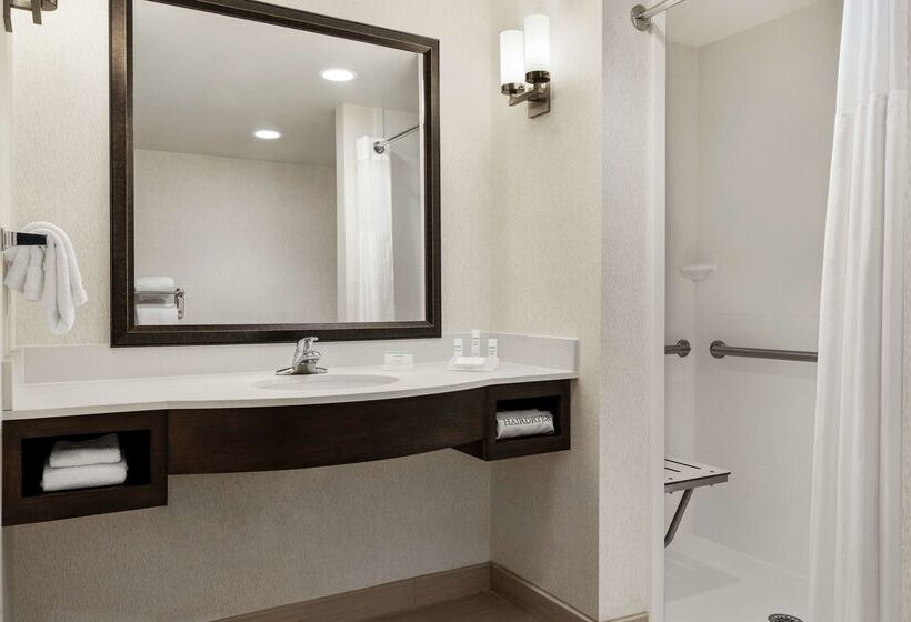 فندق Hilton Garden Inn Wallingford/meriden