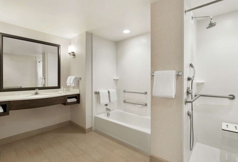 فندق Hilton Garden Inn Wallingford/meriden