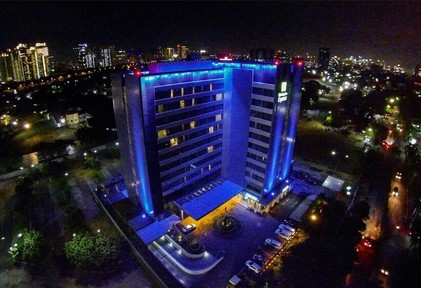 ホテル Holiday Inn Express Jakarta International Expo, An Ihg