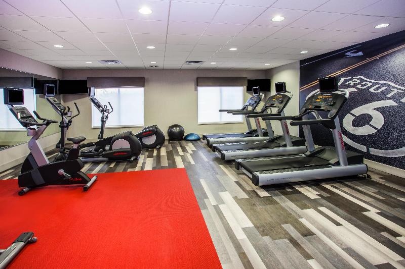 Отель Holiday Inn Express & Suites Litchfield, An Ihg