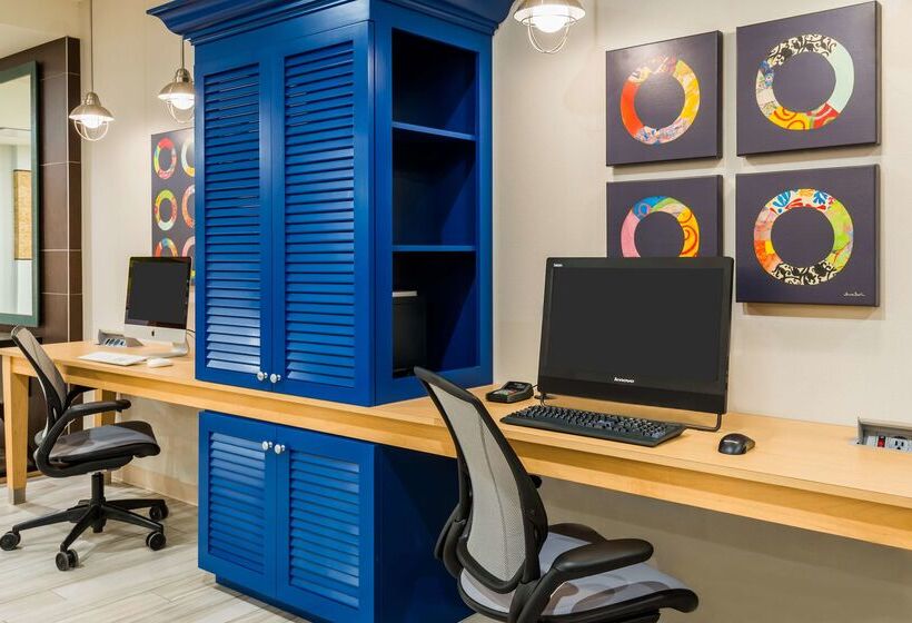 Отель Home2 Suites By Hilton Buffalo Airport/galleria Mall