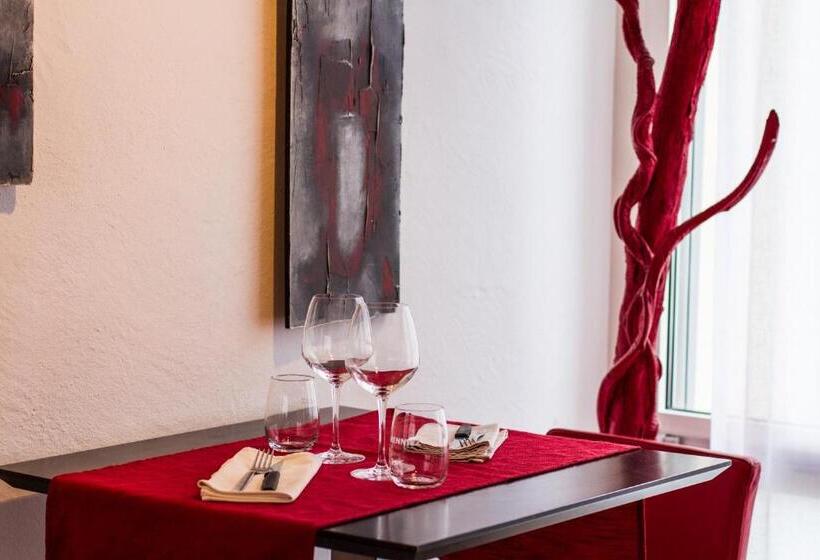 Отель Hôtel Elite