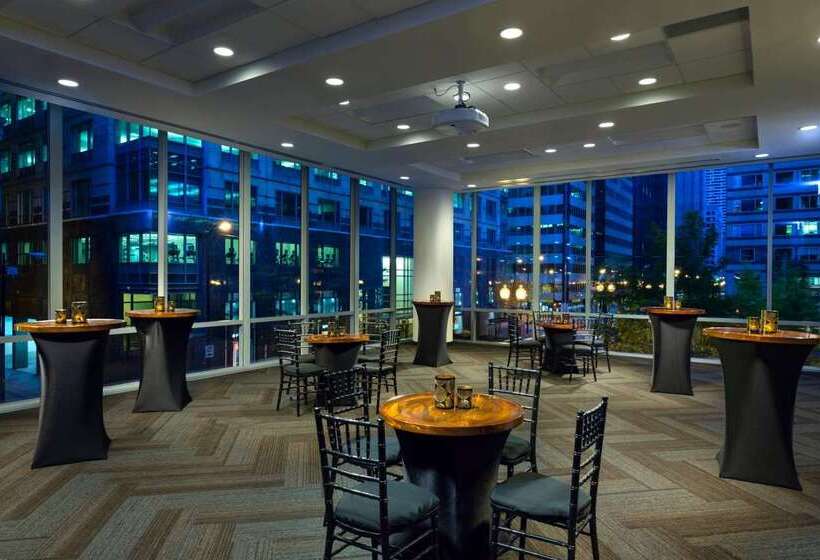 هتل Hyatt Place Chicago/downtown   The Loop