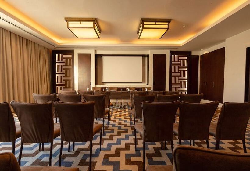 هتل Hyatt Regency Dushanbe