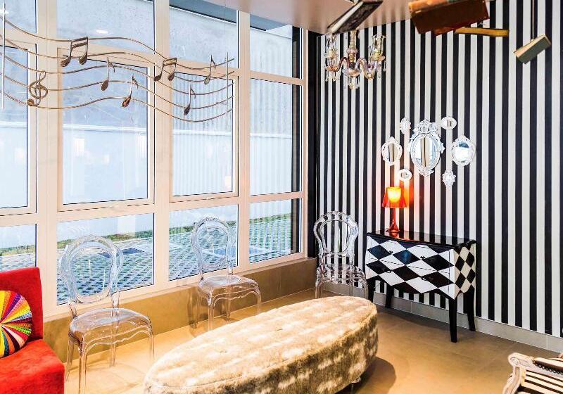 호텔 Ibis Styles Porto Alegre Centro  5 Minutos Da Rodoviária E Do Moinhos De Vento