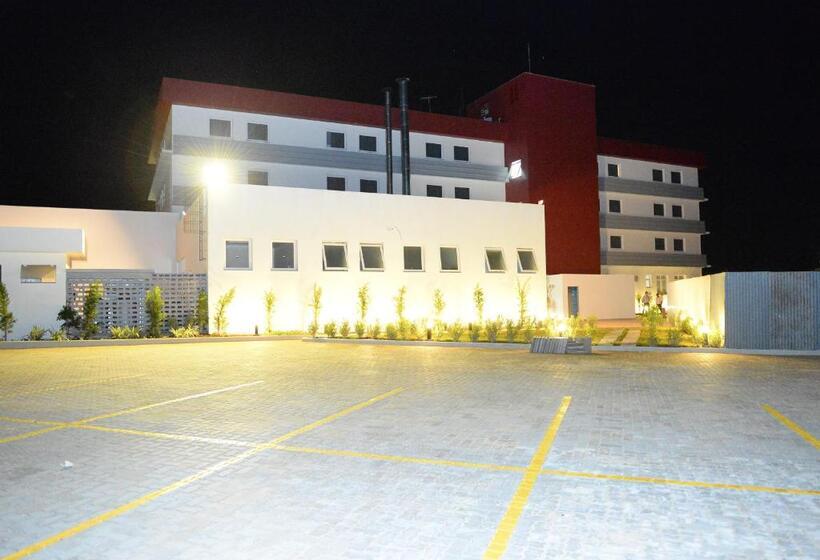 בית מלון כפרי Imigrantes